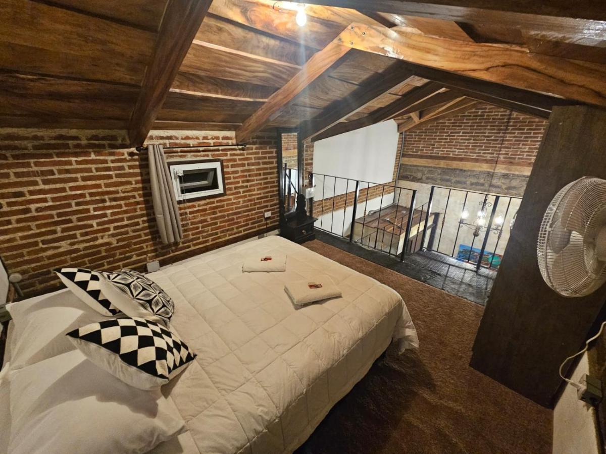 Auberge de jeunesse Hot Chipilin à Antigua Extérieur photo