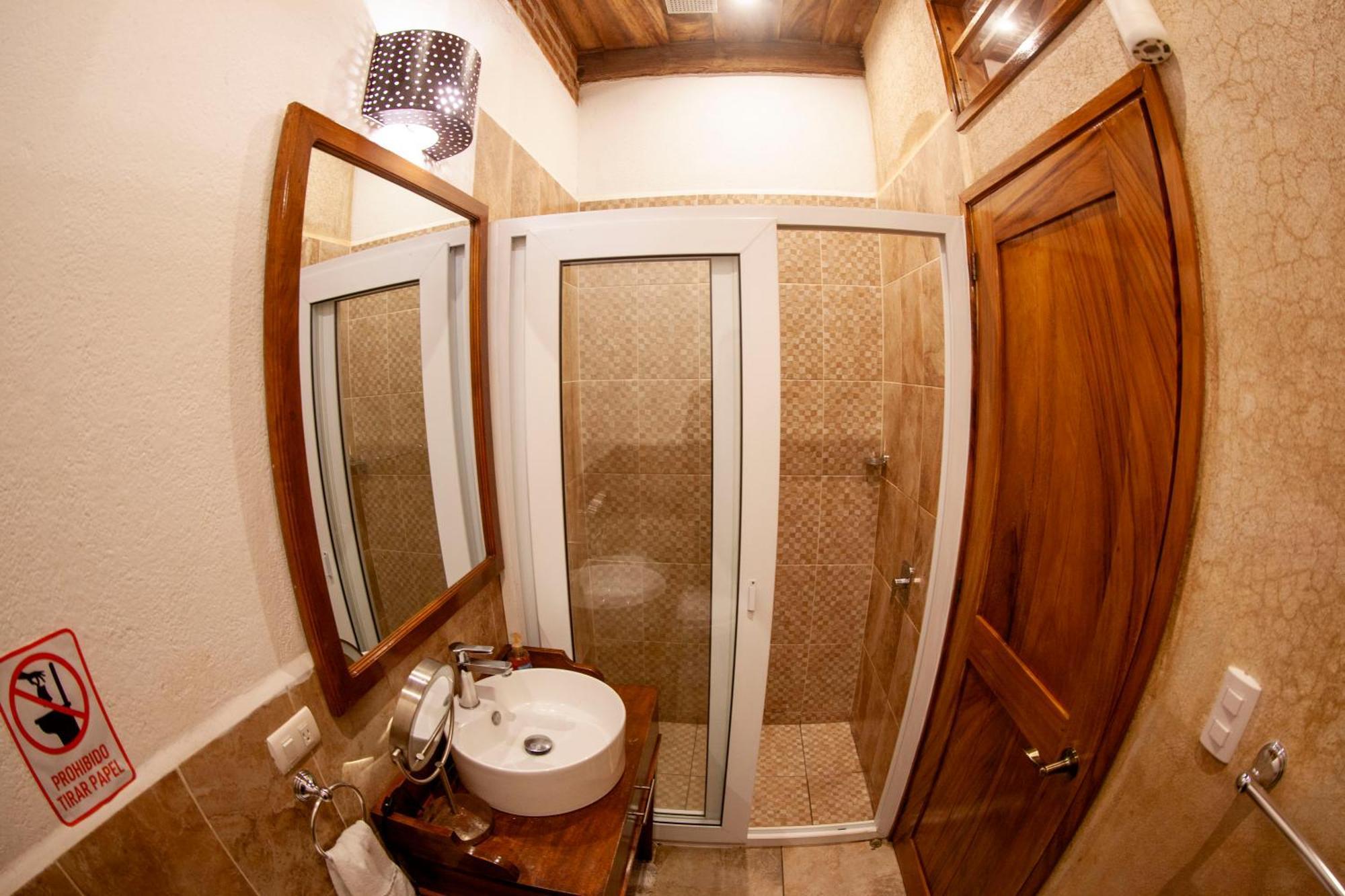 Auberge de jeunesse Hot Chipilin à Antigua Extérieur photo